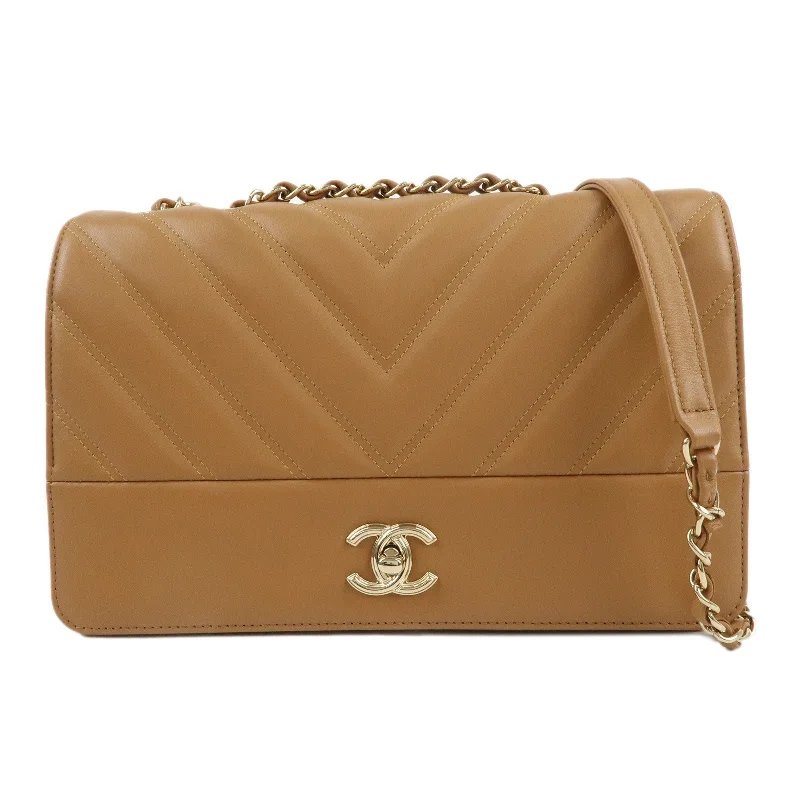 CHANEL Chevron Lamb Skin COCO Mark Chain Shoulder Bag Beige